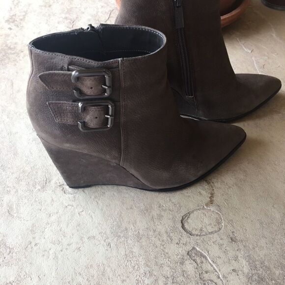 Vince Camuto Booties - Picture 4 of 8